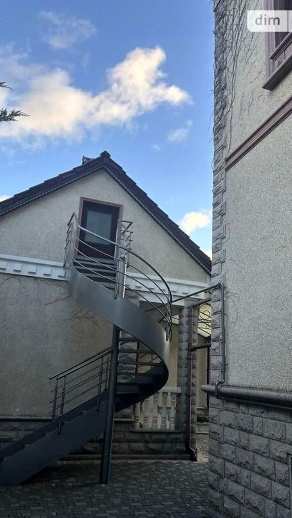 Дом на ул. Бернардацци, 616 м², 950 000$ — FAKTOR