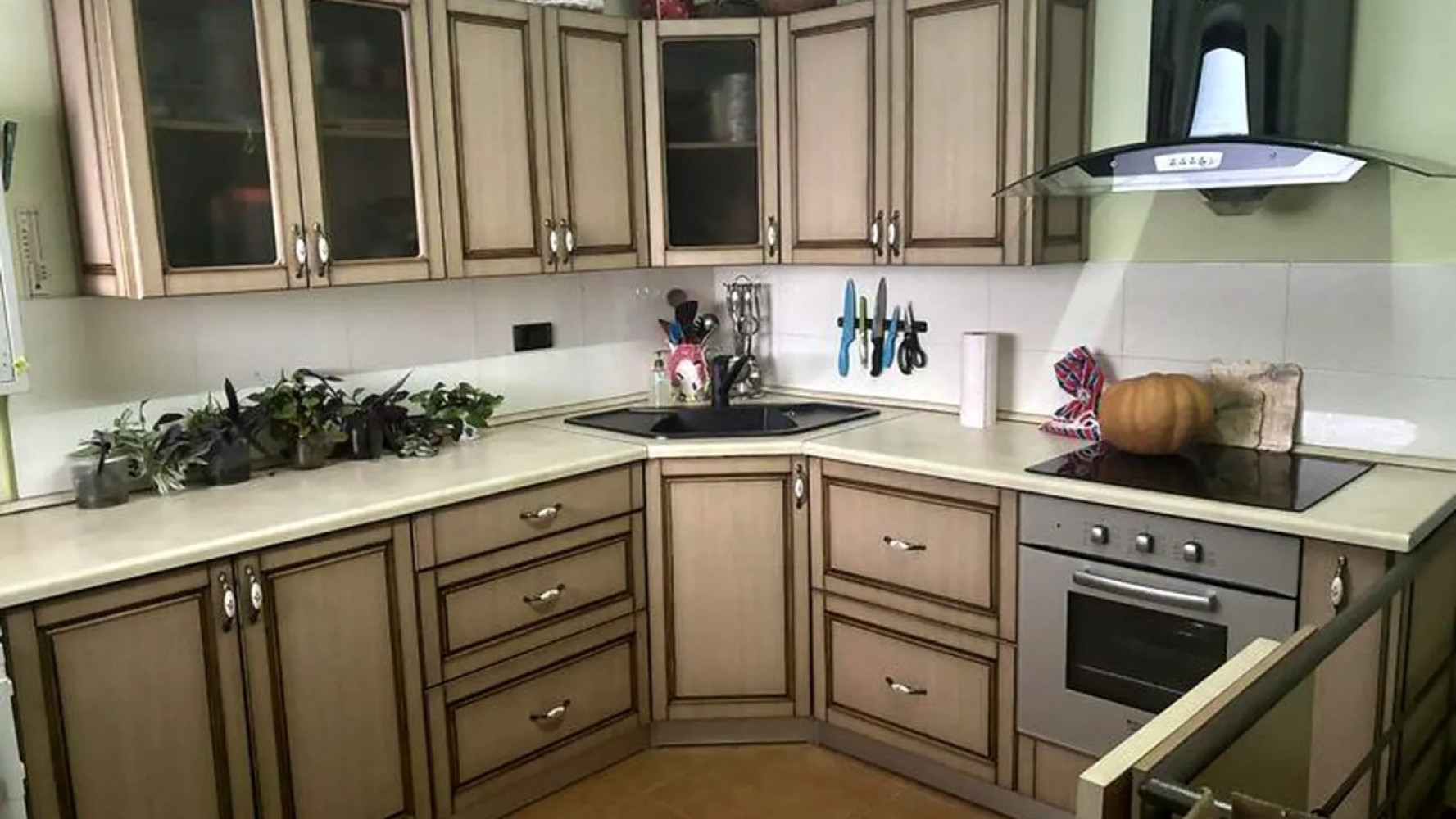 Дом на ул. Бернардацци, 616 м², 950 000$ — FAKTOR