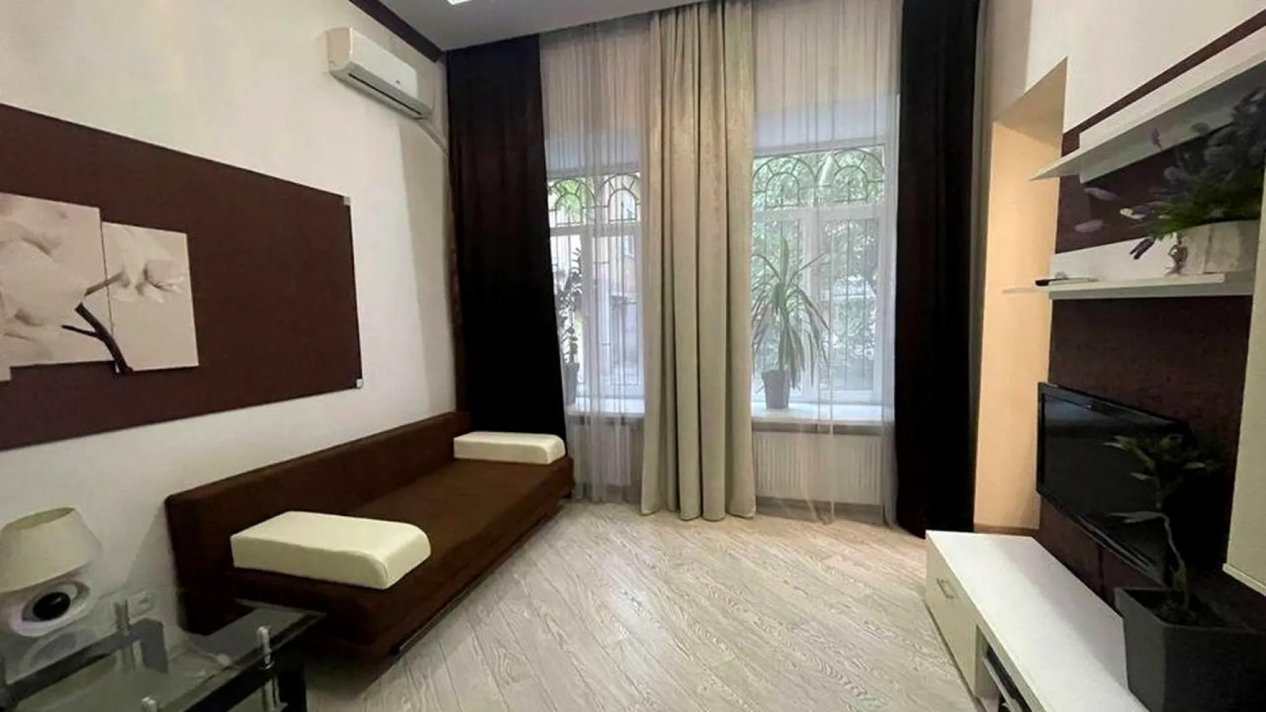 Квартира на ул. Троицкая, 40 м², 75 000$ — FAKTOR