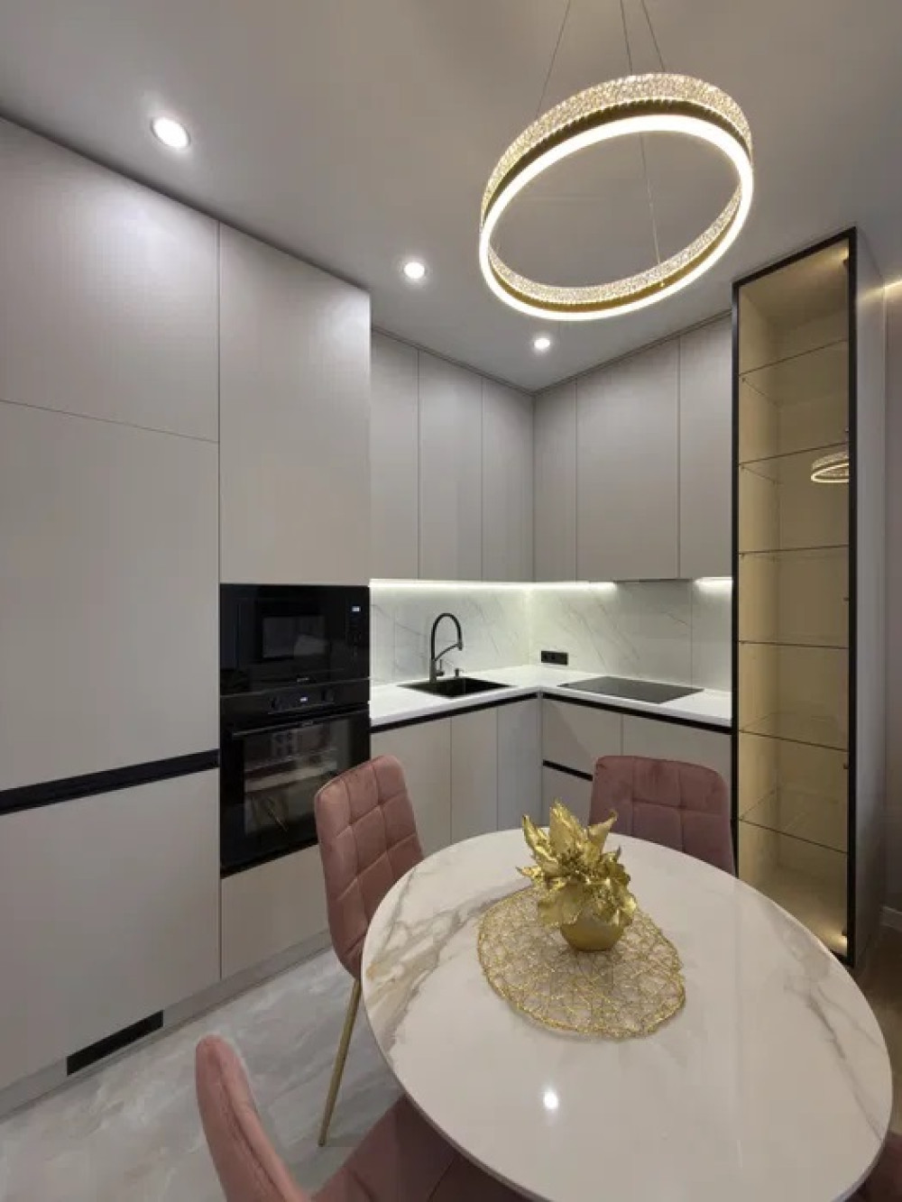 Квартира на вул. Краснова, 42 м², 80 000$ — FAKTOR