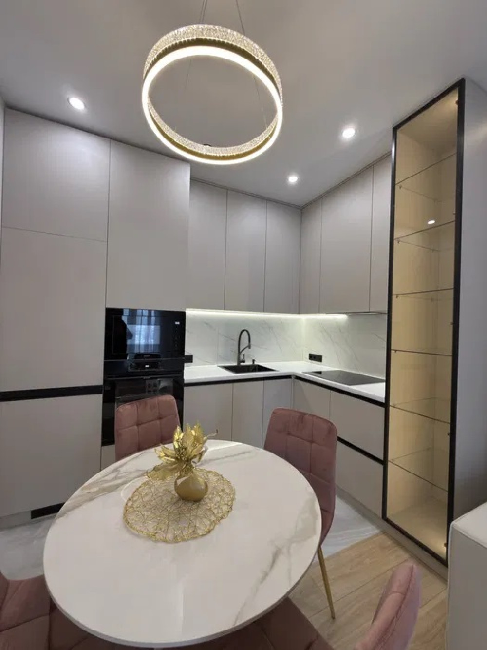 Квартира на вул. Краснова, 42 м², 80 000$ — FAKTOR