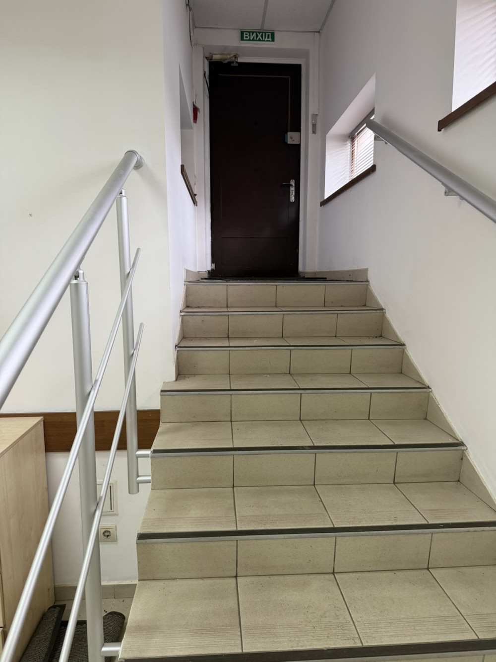 Комерційна нерухомість на вул. Мачтовая, 157 м², 162 000$ — FAKTOR