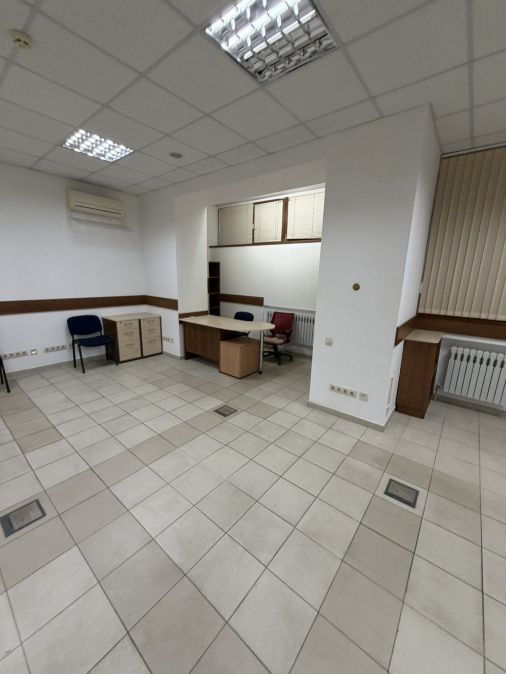 Комерційна нерухомість на вул. Мачтовая, 157 м², 162 000$ — FAKTOR