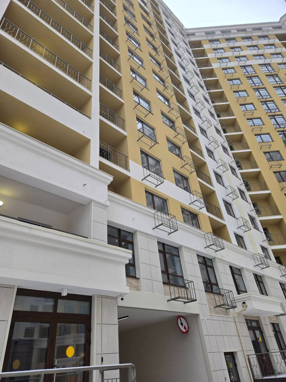 Квартира на вул. Глушко Академика проспект, 35 м², 51 900$ — FAKTOR