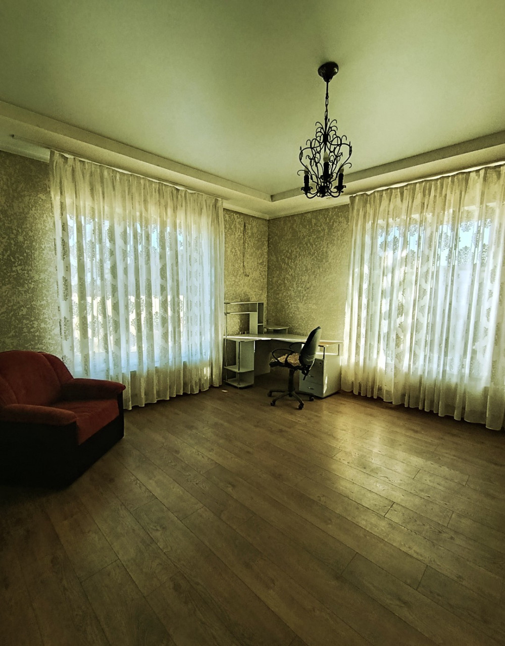 Дом на ул. Первомайская, 230 м², 89 900$ — FAKTOR