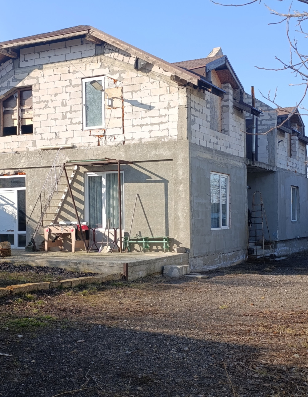 Дом на ул. Первомайская, 230 м², 89 900$ — FAKTOR