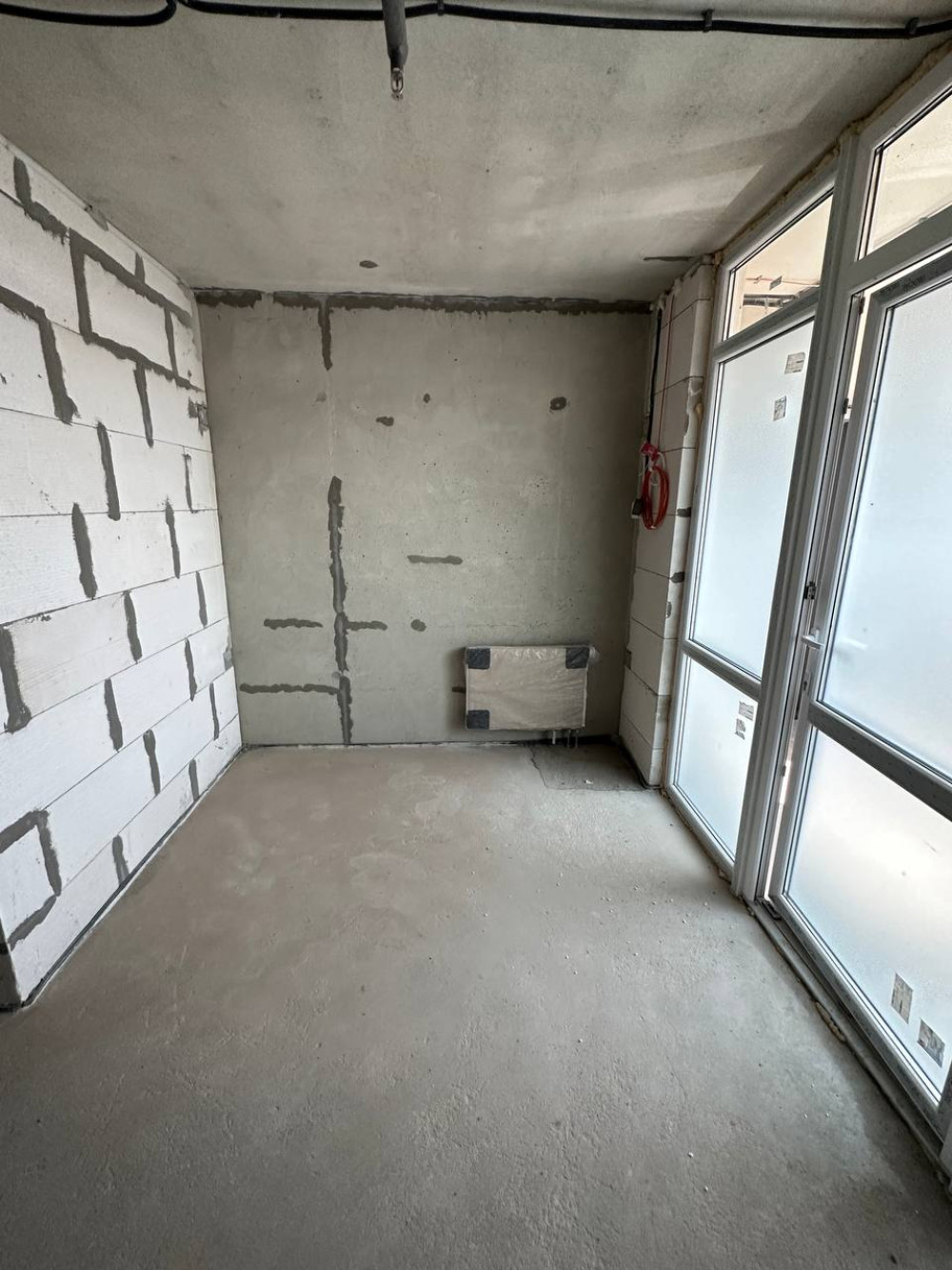Коммерческая недвижимость на ул. Литературная, 15 м², 18 500$ — FAKTOR