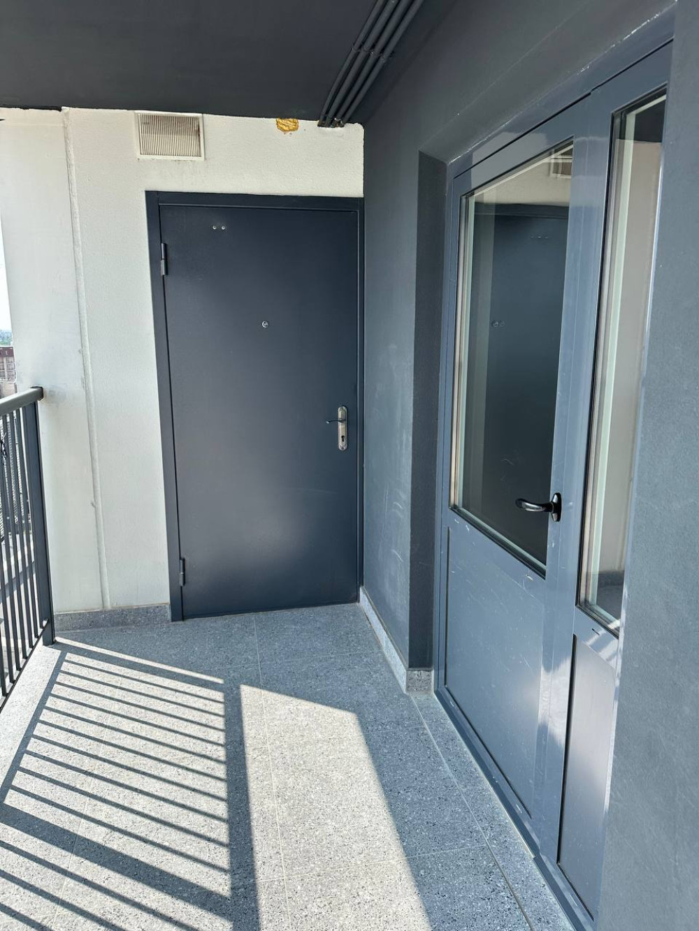 Коммерческая недвижимость на ул. Литературная, 15 м², 18 500$ — FAKTOR