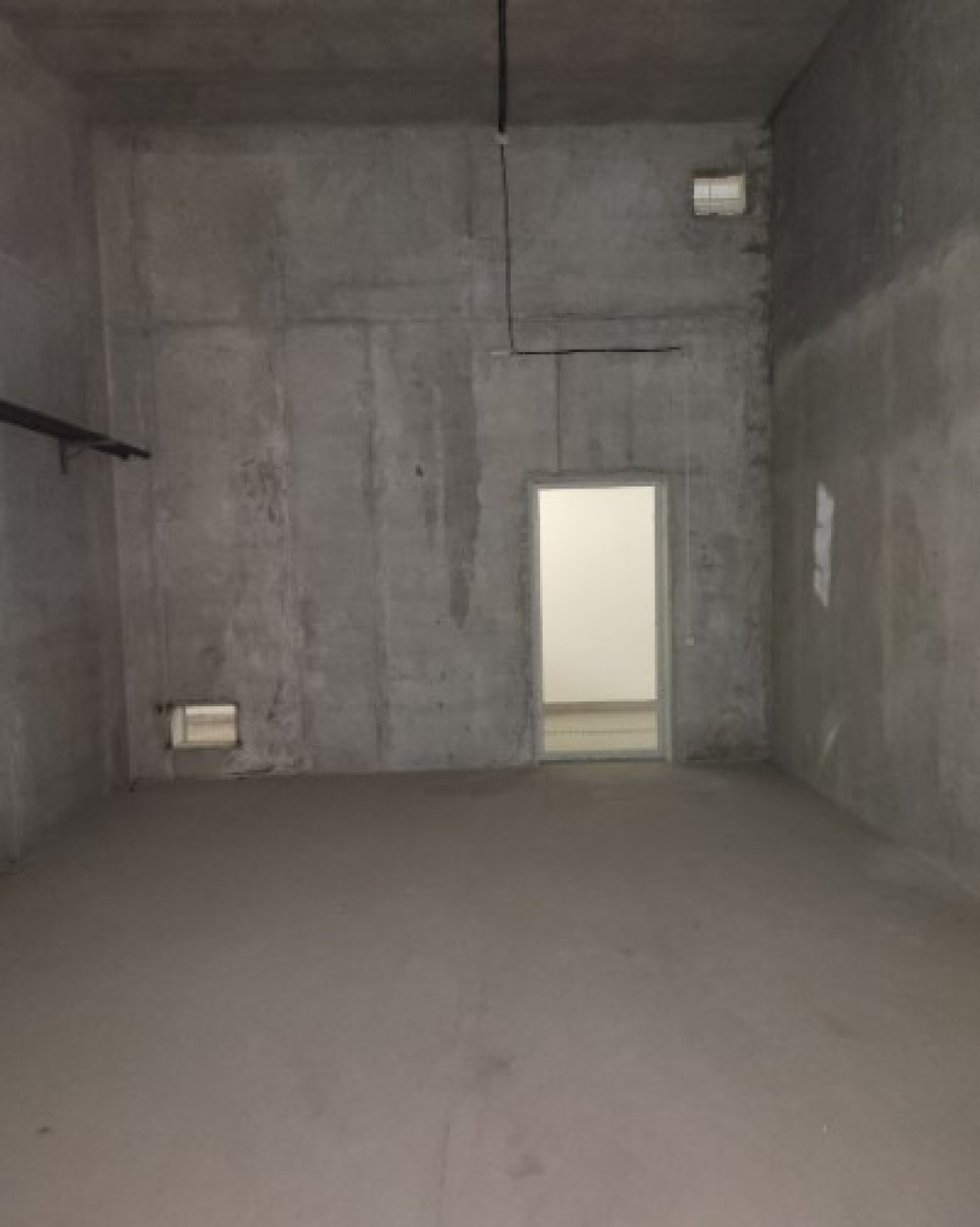 Комерційна нерухомість на вул. Гагарина проспект, 35 м², 22 750$ — FAKTOR