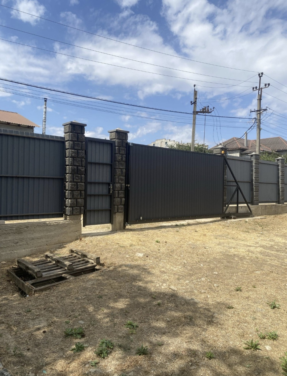 Дом на ул. Ореховая, 140 м², 50 000$ — FAKTOR