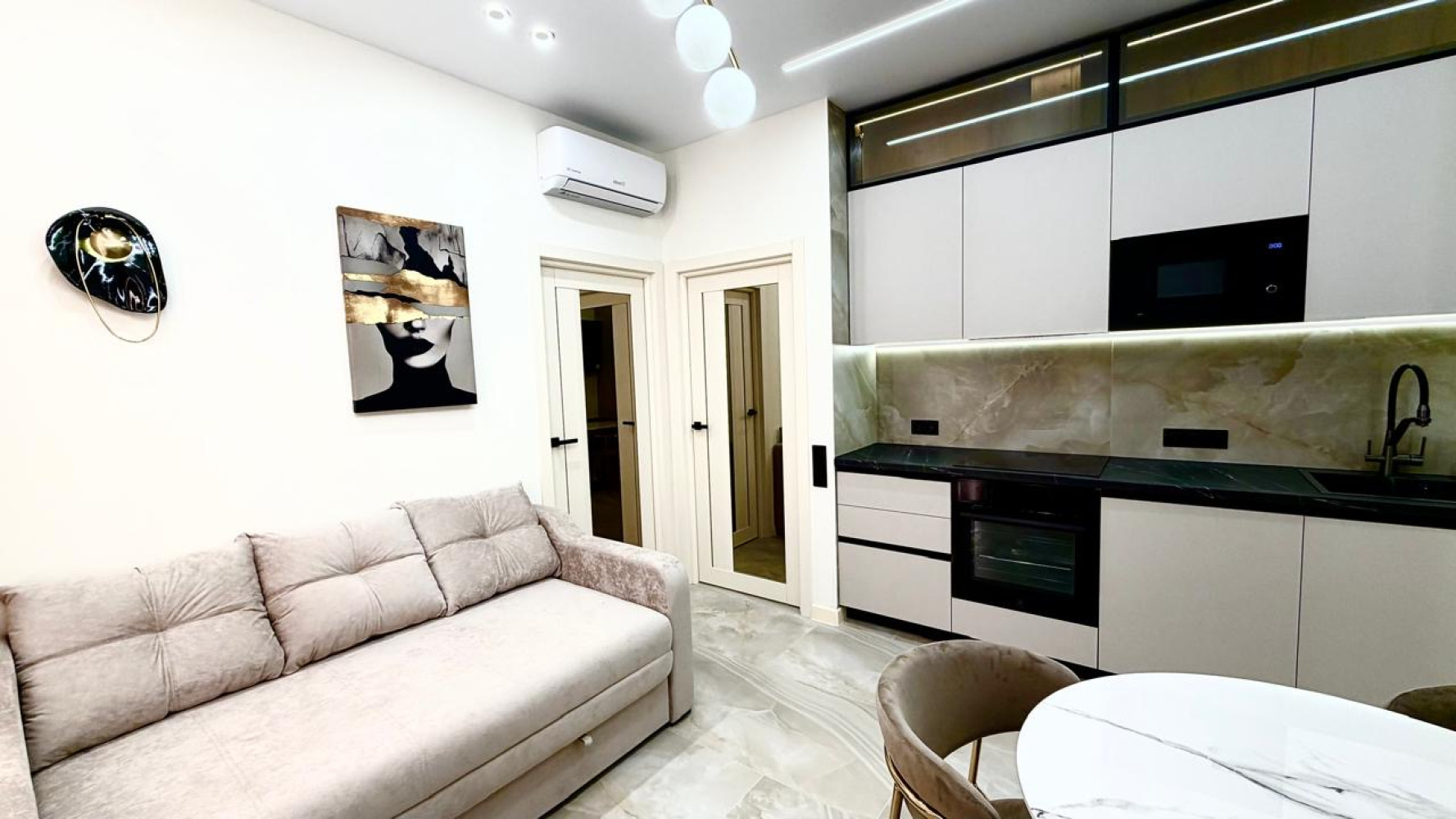 Квартира на вул. Краснова, 43 м², 87 000$ — FAKTOR