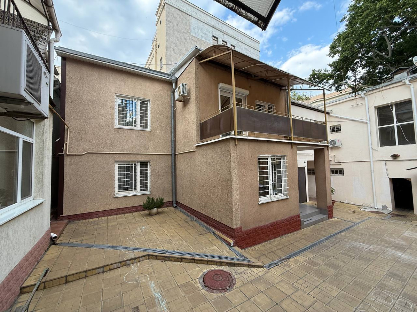 Квартира на ул. Пушкинская, 100 м², 250 000$ — FAKTOR