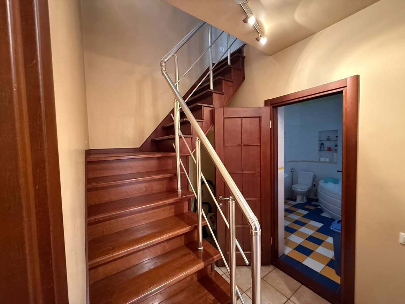 Квартира на ул. Пушкинская, 100 м², 250 000$ — FAKTOR