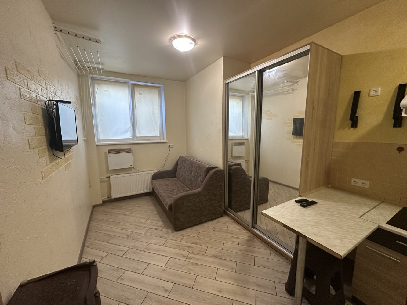 Квартира на вул. Владислава Бувалкина, 33 м², 30 000$ — FAKTOR