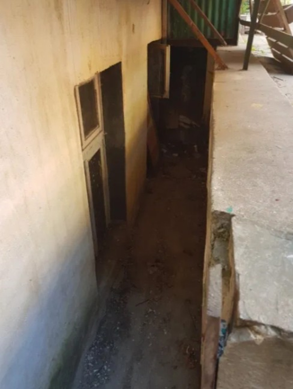 Комерційна нерухомість на вул. Базарная, 38 м², 10 500$ — FAKTOR