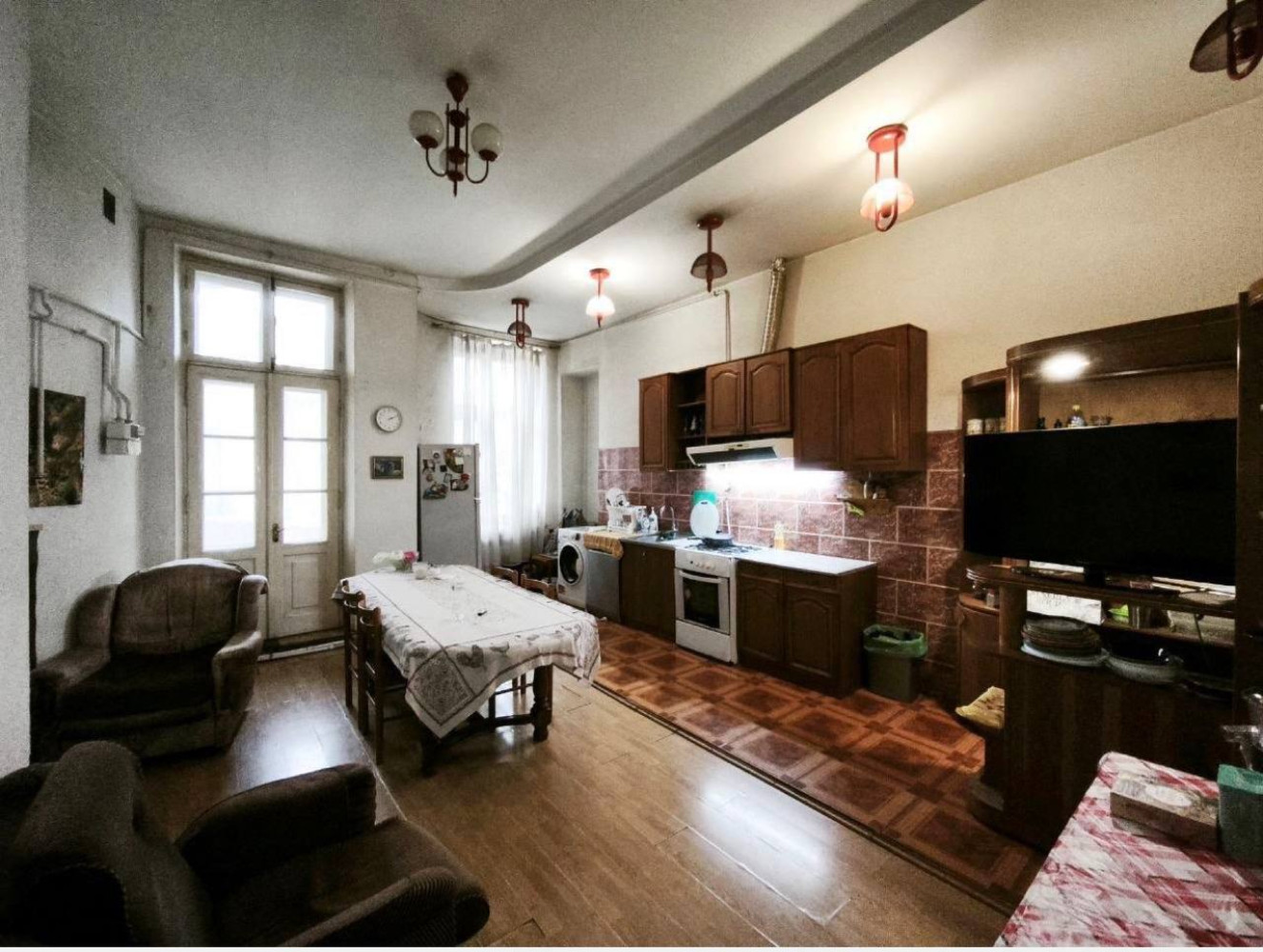 Квартира на вул. Пушкинская, 250 м², 450 000$ — FAKTOR