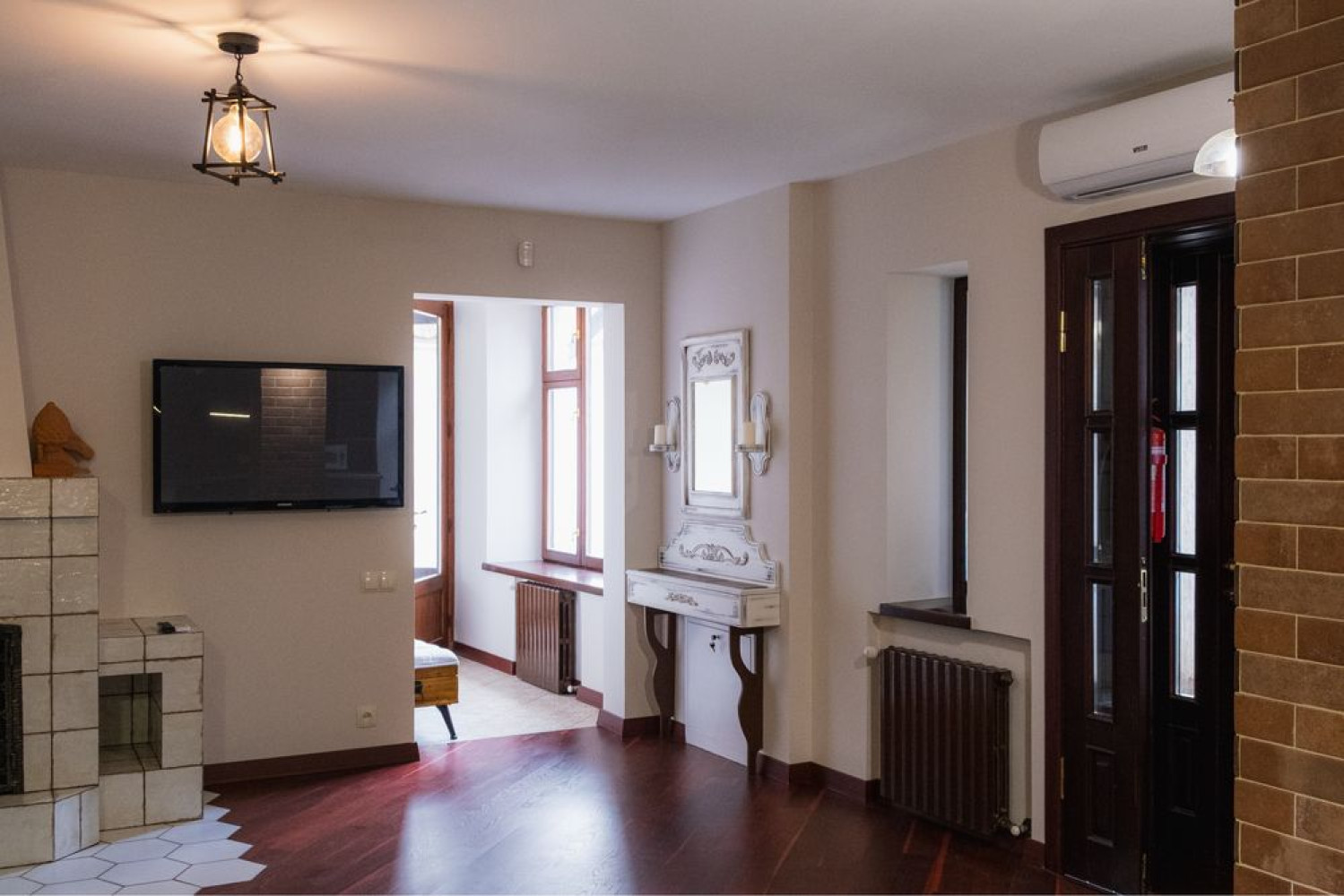 Дом на ул. Розовая, 235 м², 820 000$ — FAKTOR