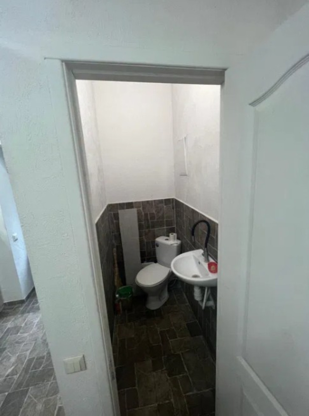 Комерційна нерухомість на вул. Канатная, 20 м², 51 000$ — FAKTOR