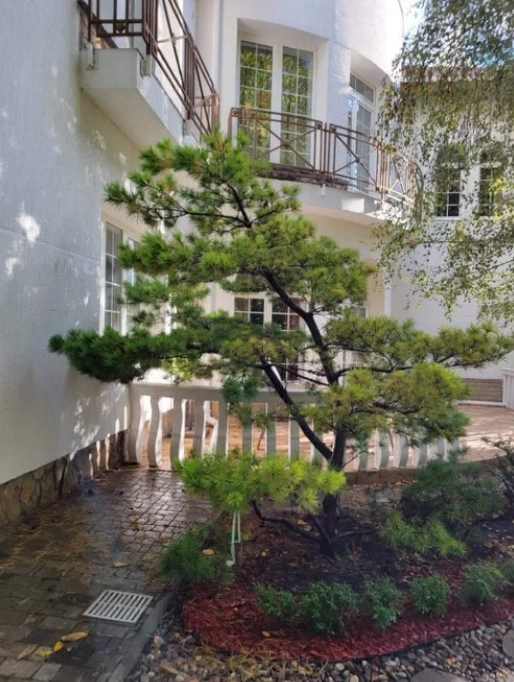 Дом на ул. Фонтанская дорога (Киевский), 650 м², 870 000$ — FAKTOR