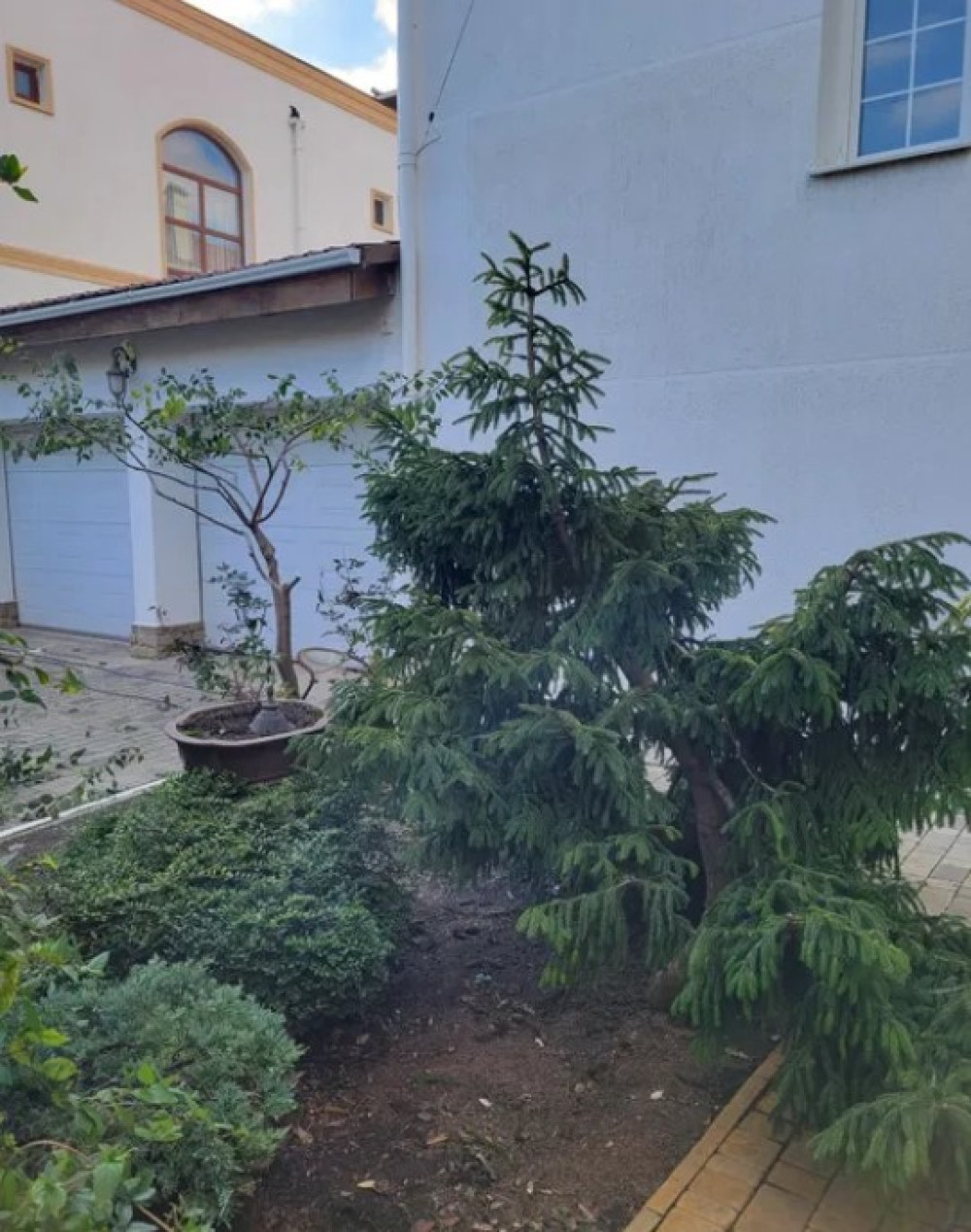 Дом на ул. Фонтанская дорога (Киевский), 650 м², 870 000$ — FAKTOR