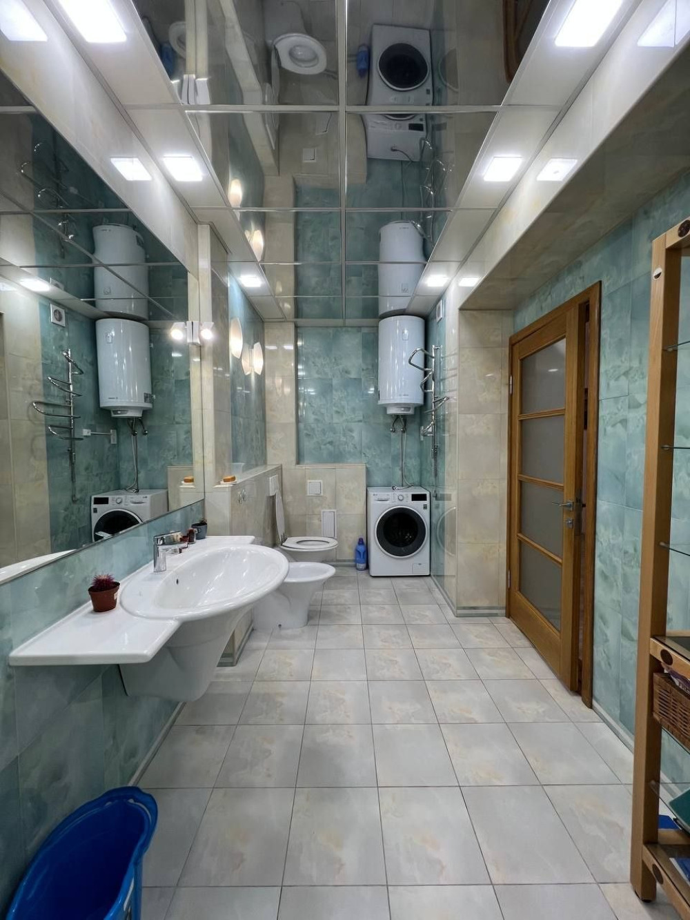 Квартира на ул. Педагогическая, 164 м², 140 000$ — FAKTOR