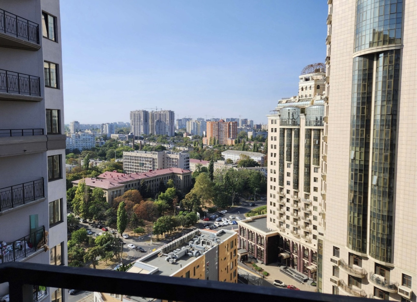 Квартира на ул. Генуэзская, 49 м², 105 000$ — FAKTOR