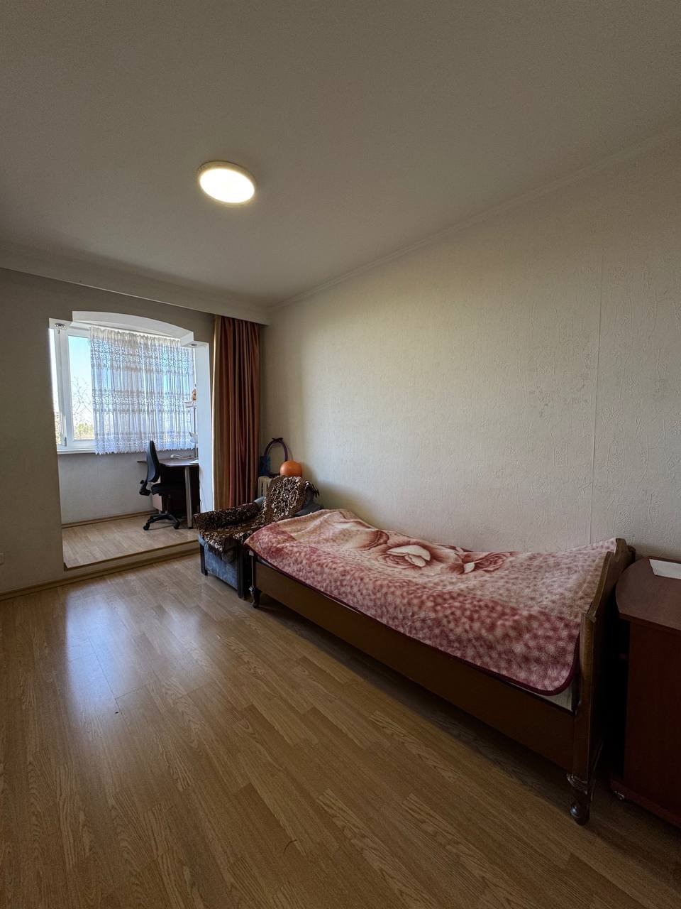 Квартира на ул. Бреуса, 61 м², 60 000$ — FAKTOR