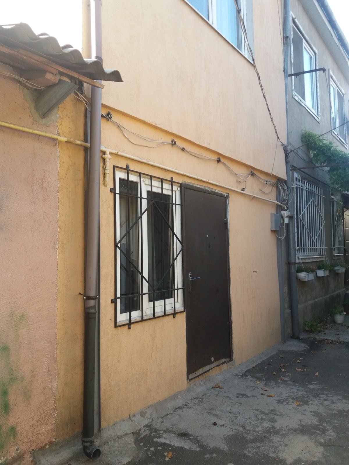 Квартира на вул. Александра Кутузакия, 44 м², 28 000$ — FAKTOR