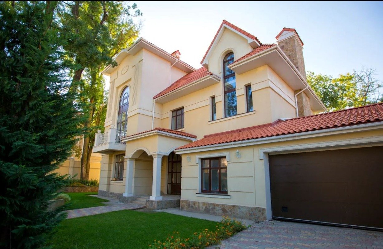 Дом на ул. Дмитриевская (Донского) (Фонтан), 225 м², 1 350 000$ — FAKTOR