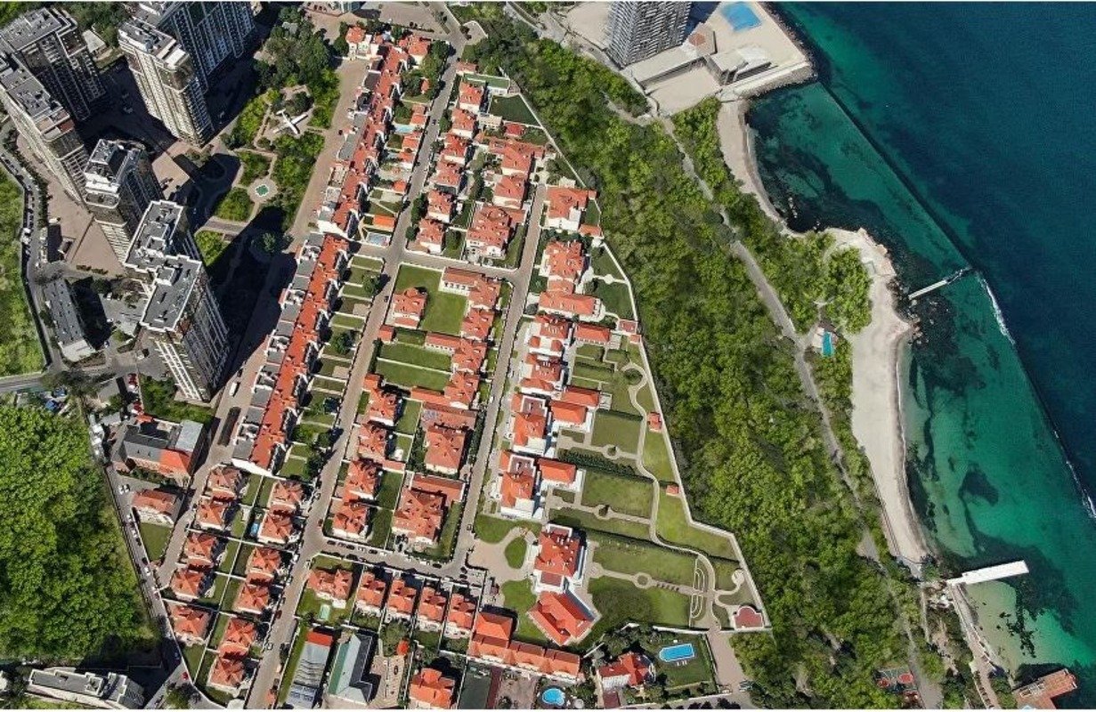 Дом на ул. Французский бульвар, 624 м², 2 900 000$ — FAKTOR