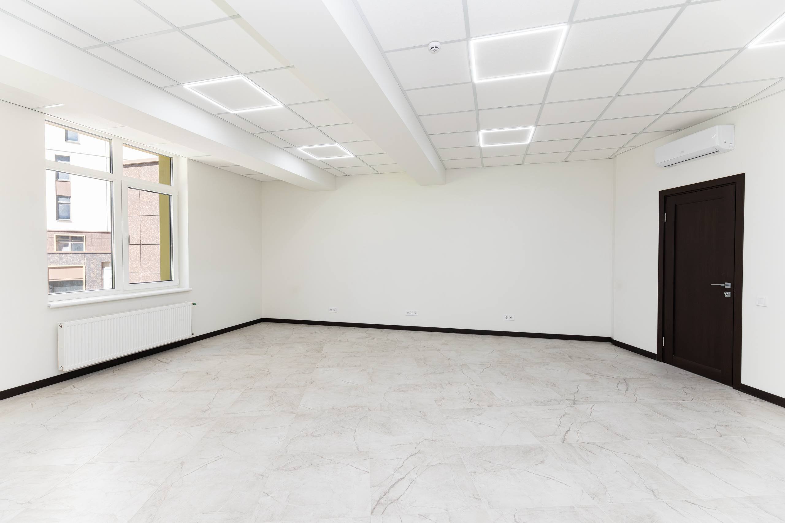 Комерційна нерухомість на вул. Краснова, 72 м², 202 440$ — FAKTOR
