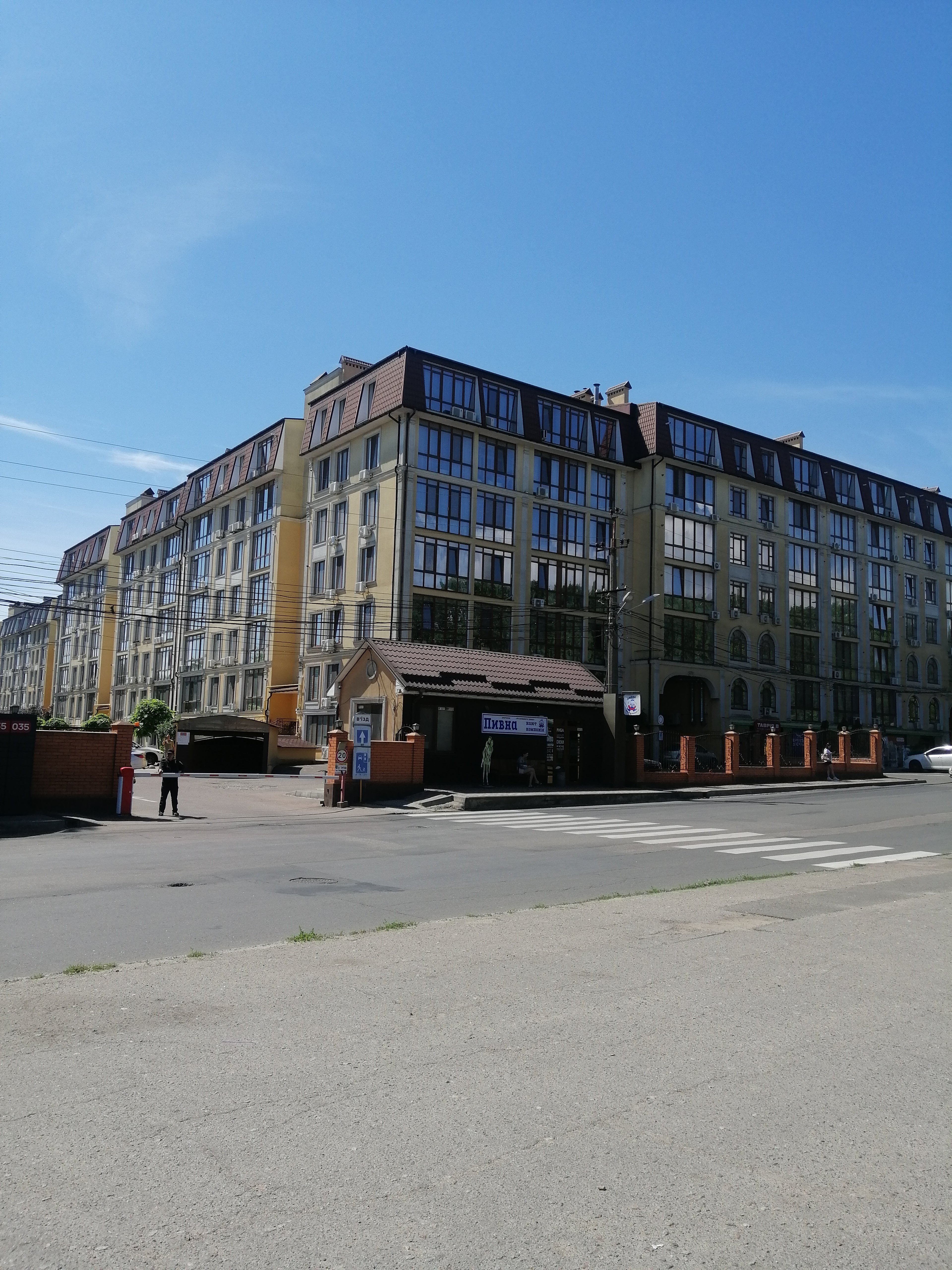 Комерційна нерухомість на вул. Дача Ковалевского, 100 м², 85 000$ — FAKTOR
