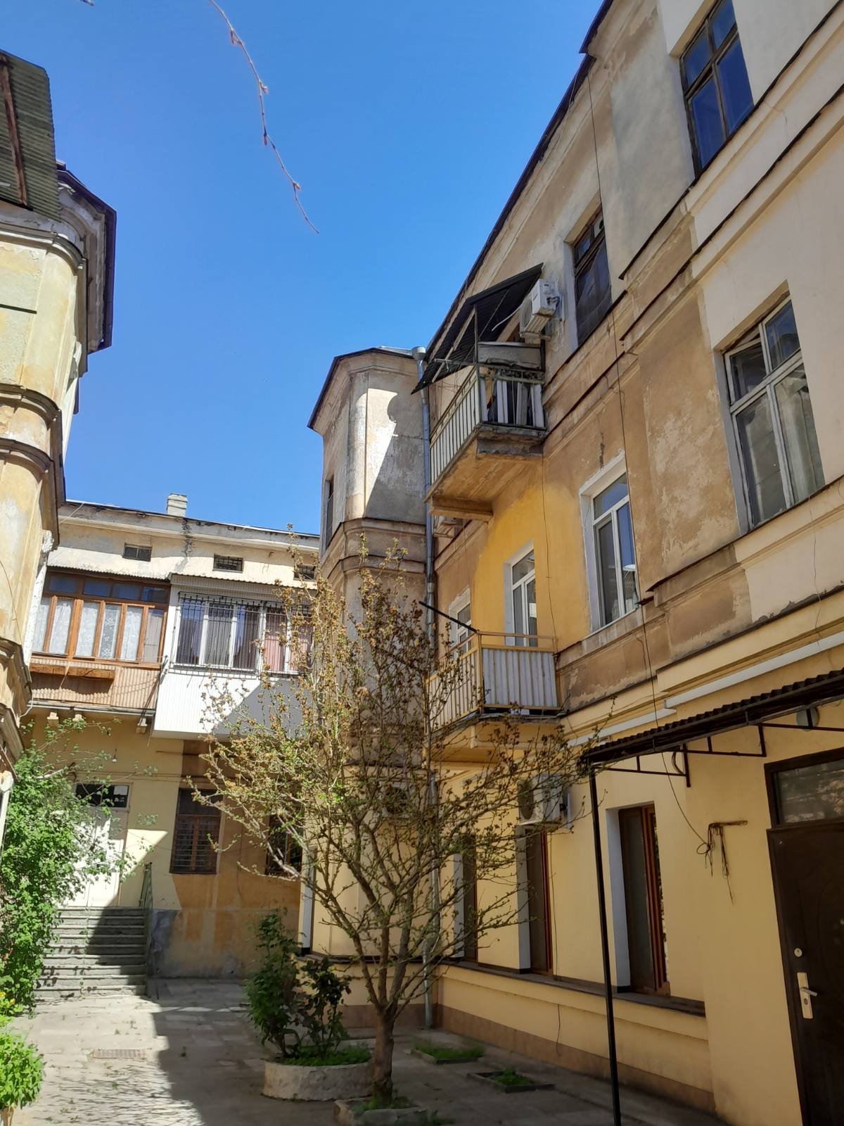 Квартира на ул. Базарная, 60 м², 62 000$ — FAKTOR