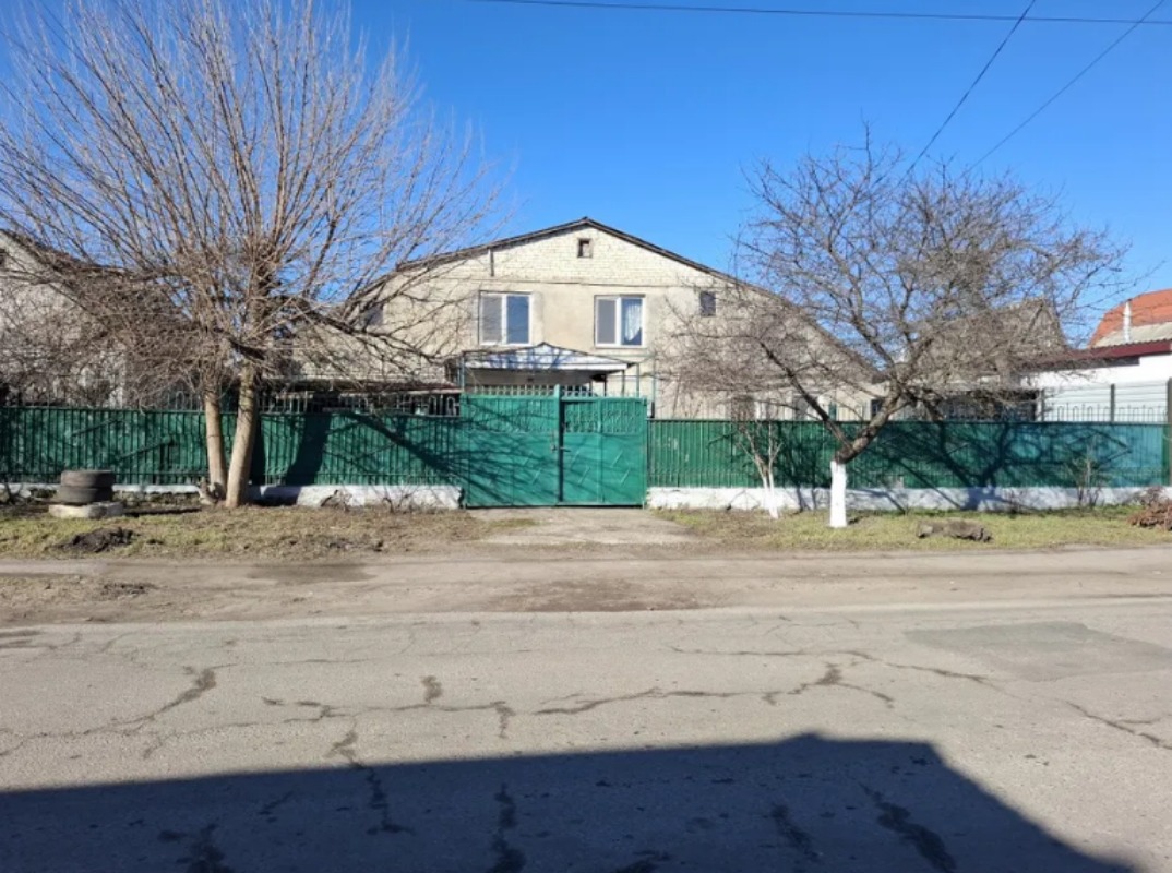 Будинок на вул. Крайняя, 240 м², 103 600$ — FAKTOR