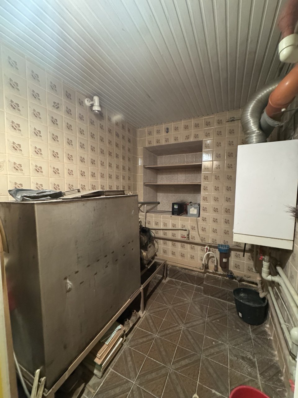 Квартира на ул. Уютная, 211 м², 200 000$ — FAKTOR