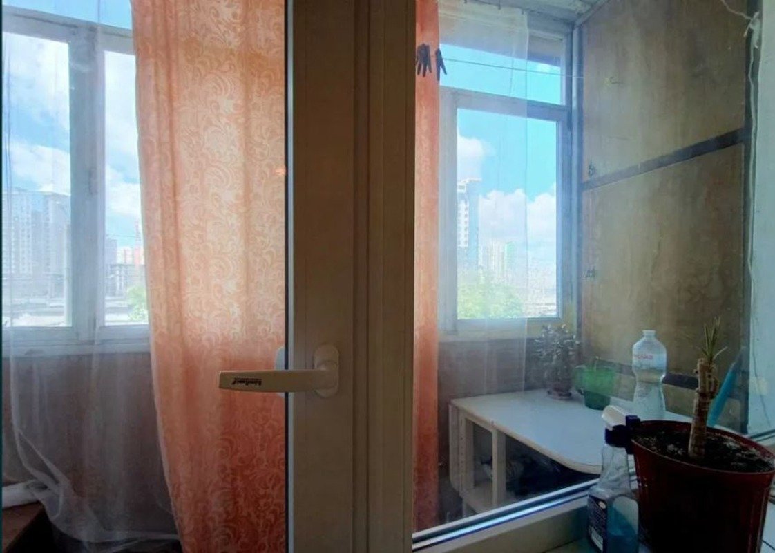 Квартира на вул. Ильфа и Петрова, 50 м², 43 999$ — FAKTOR