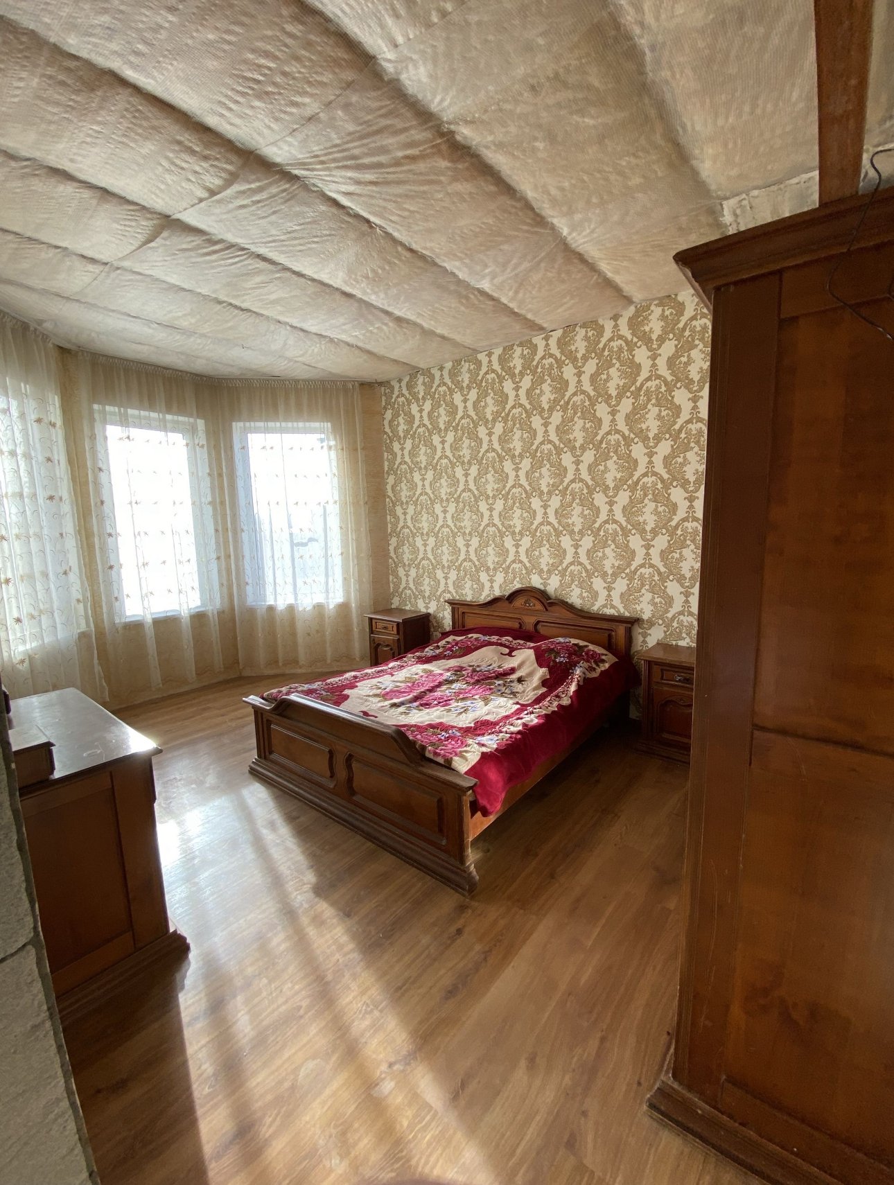 Будинок на вул. Ветеран кооп., 225 м², 80 000$ — FAKTOR