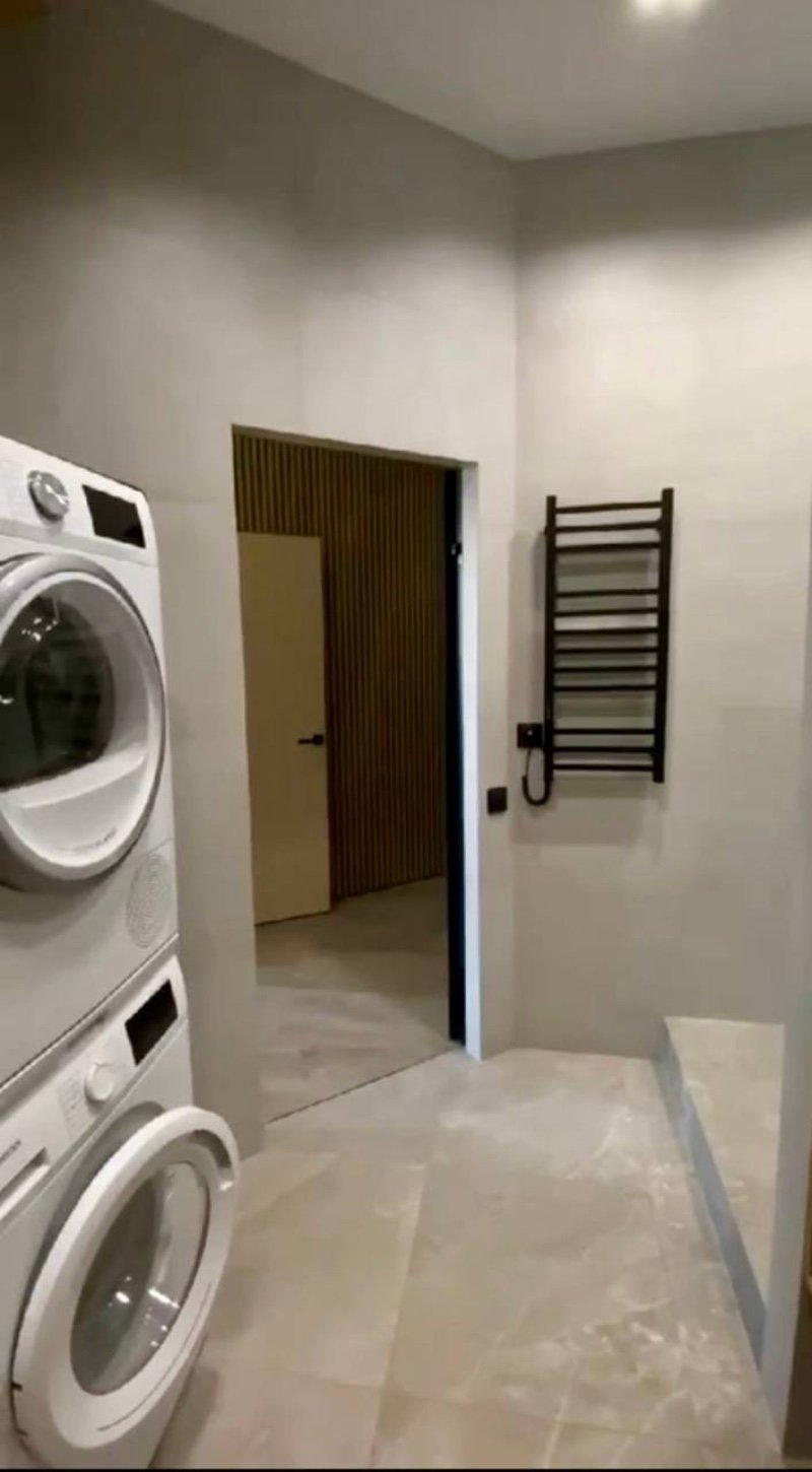 Квартира на вул. Новаторов, 55 м², 95 000$ — FAKTOR