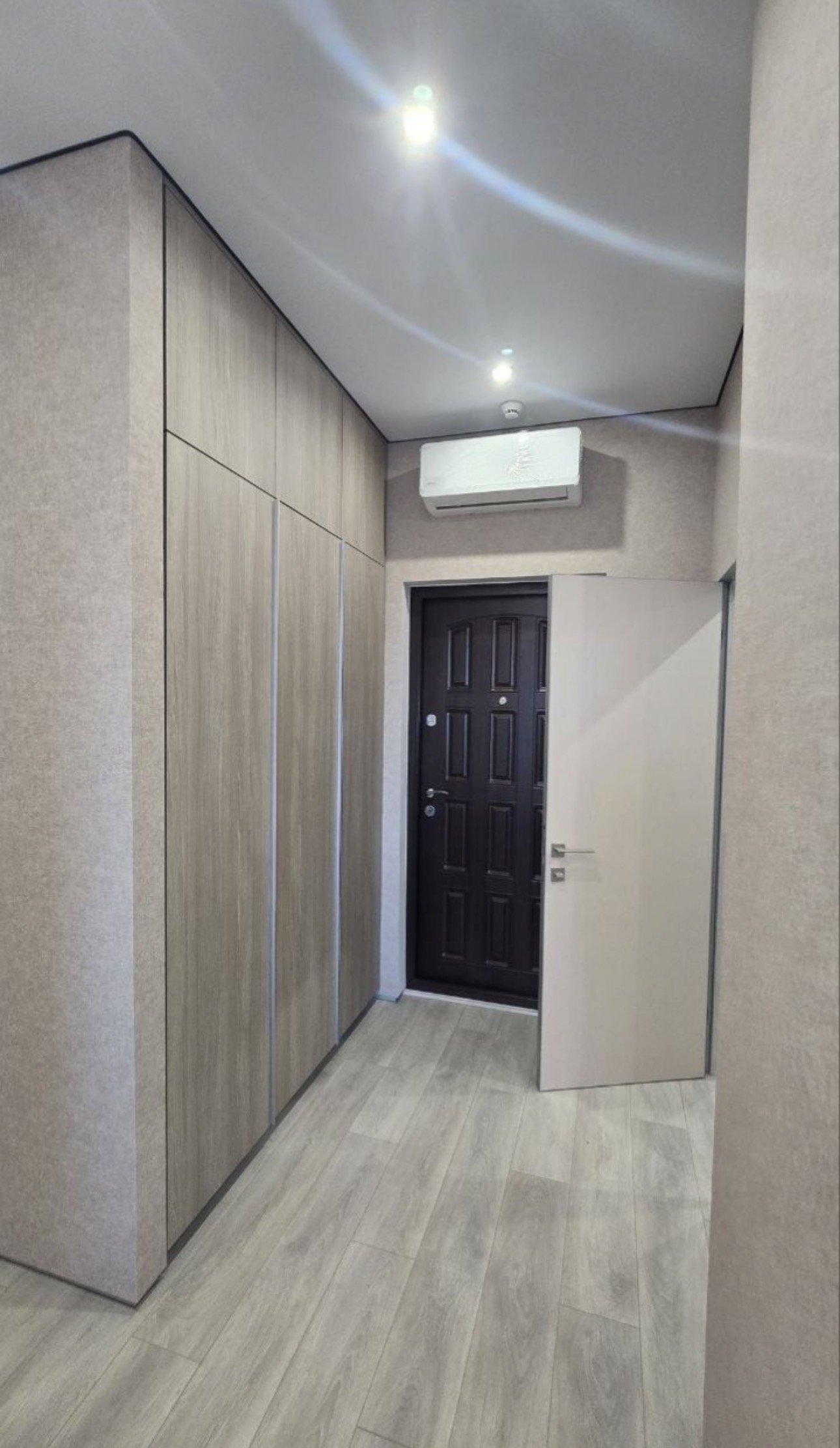 Квартира на вул. Краснова, 41 м², 80 000$ — FAKTOR