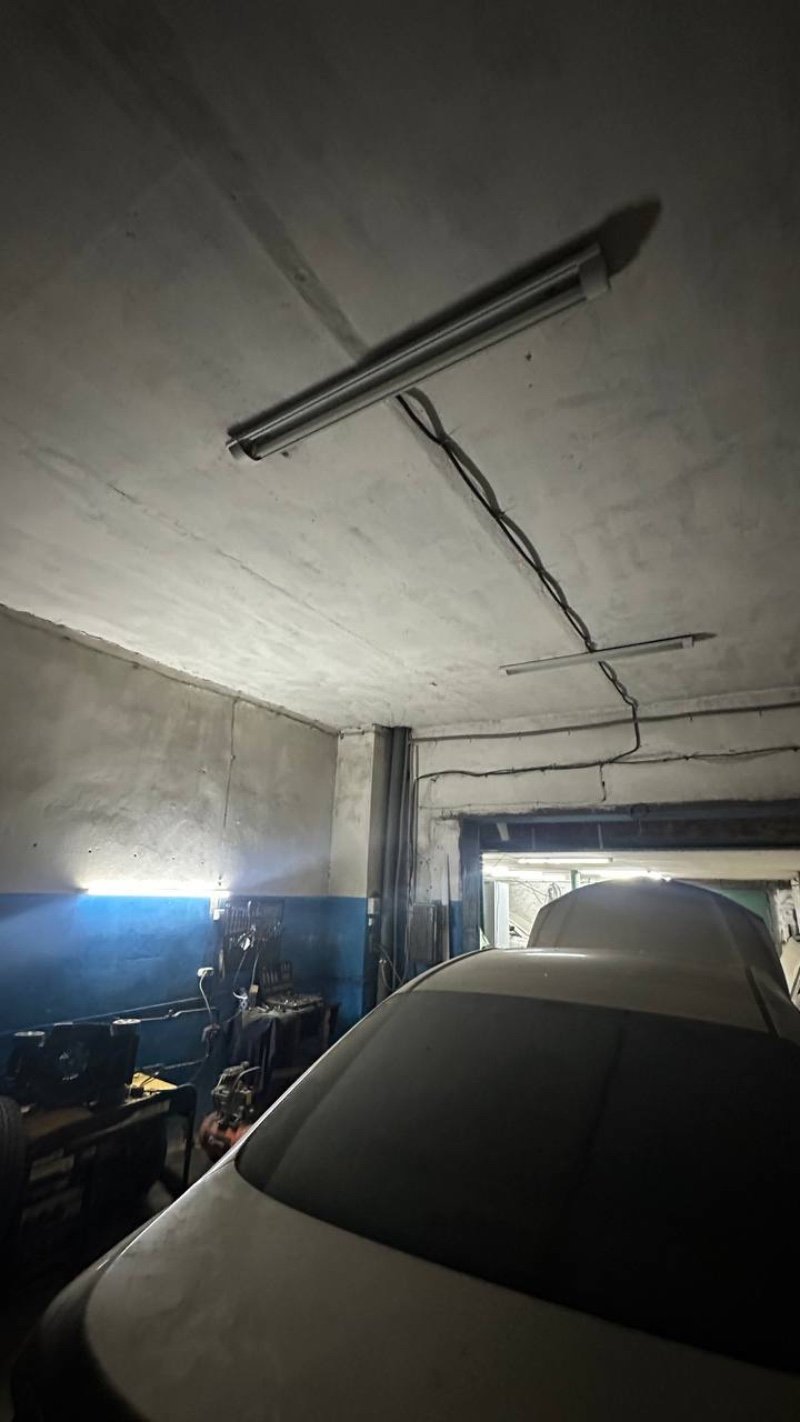Комерційна нерухомість на вул. Паустовского, 700 м², 150 000$ — FAKTOR