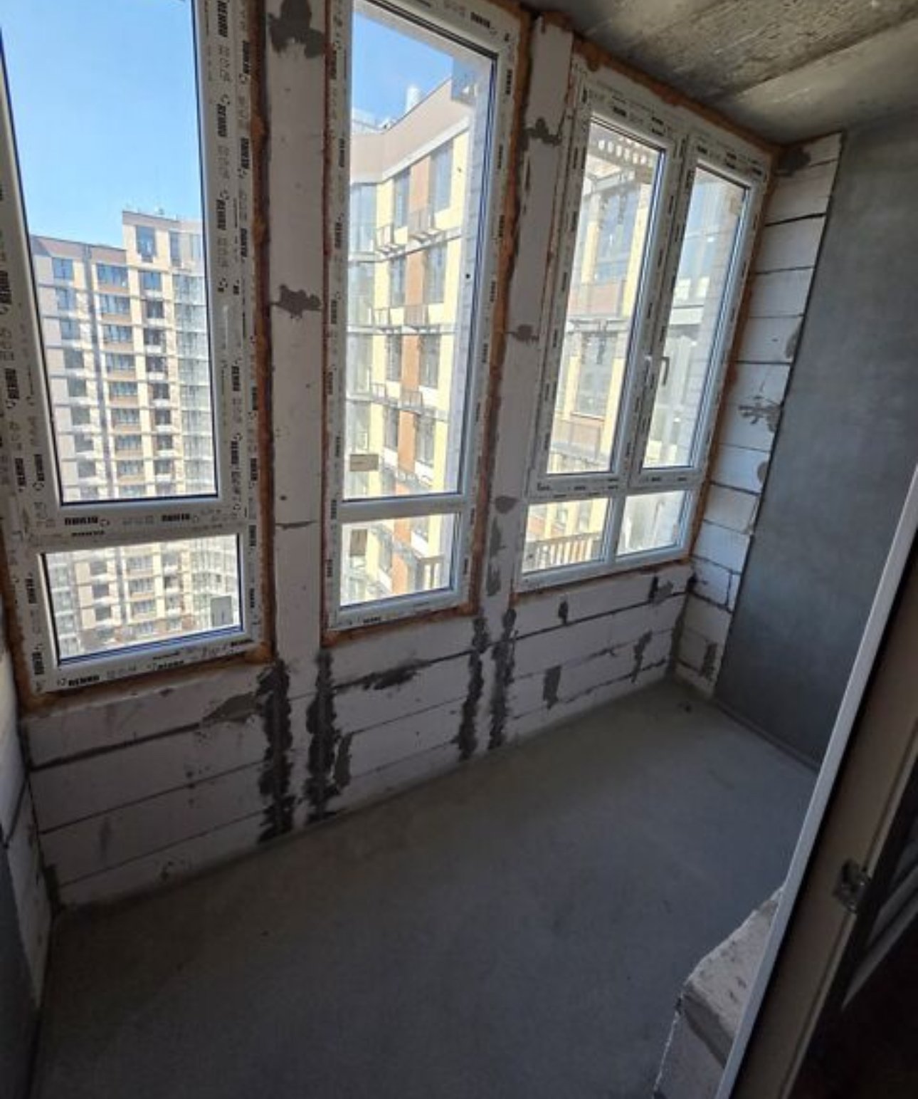 Квартира на вул. Прохоровская, 74 м², 73 000$ — FAKTOR