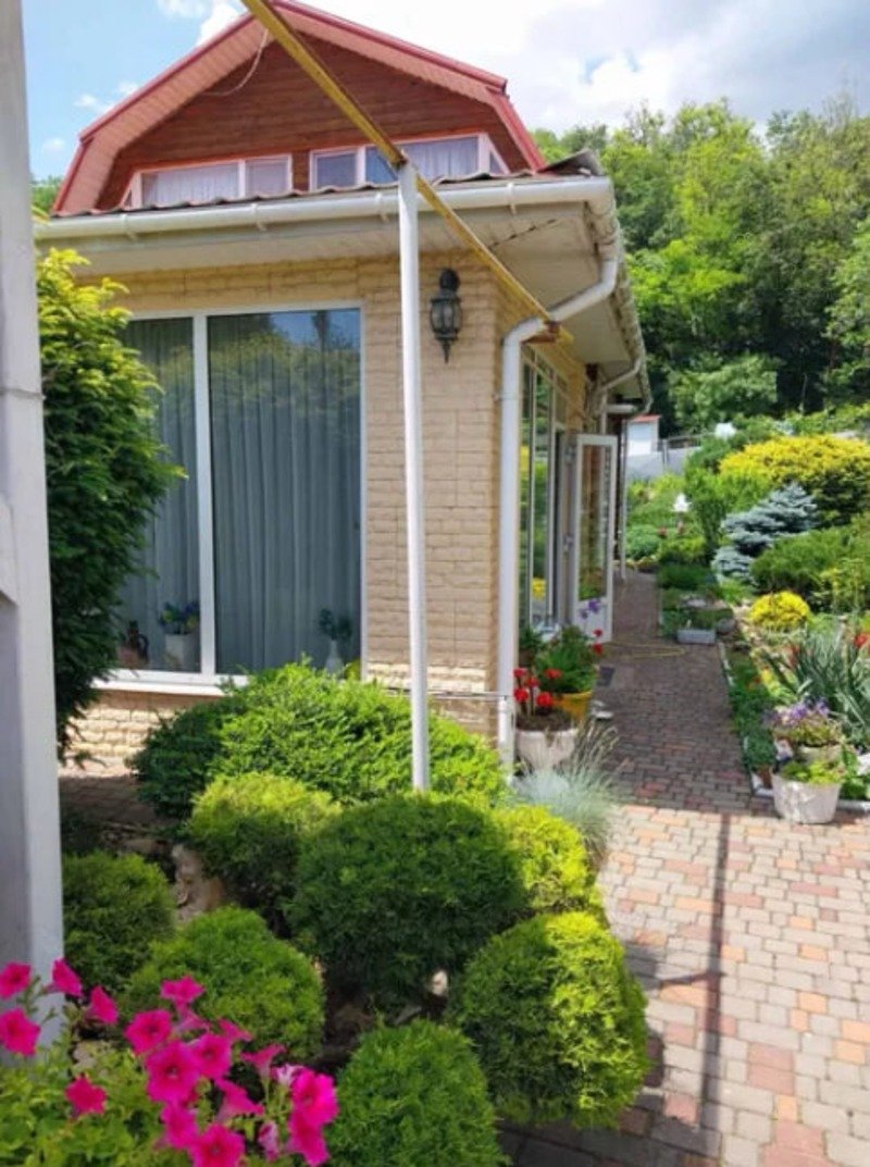Будинок на вул. Набережная, 80 м², 160 000$ — FAKTOR