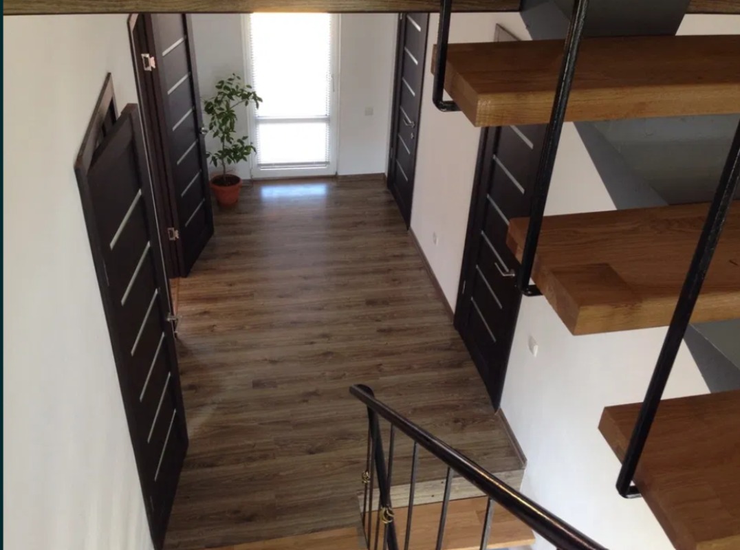 Будинок на вул. Мастерская, 179 м², 235 000$ — FAKTOR