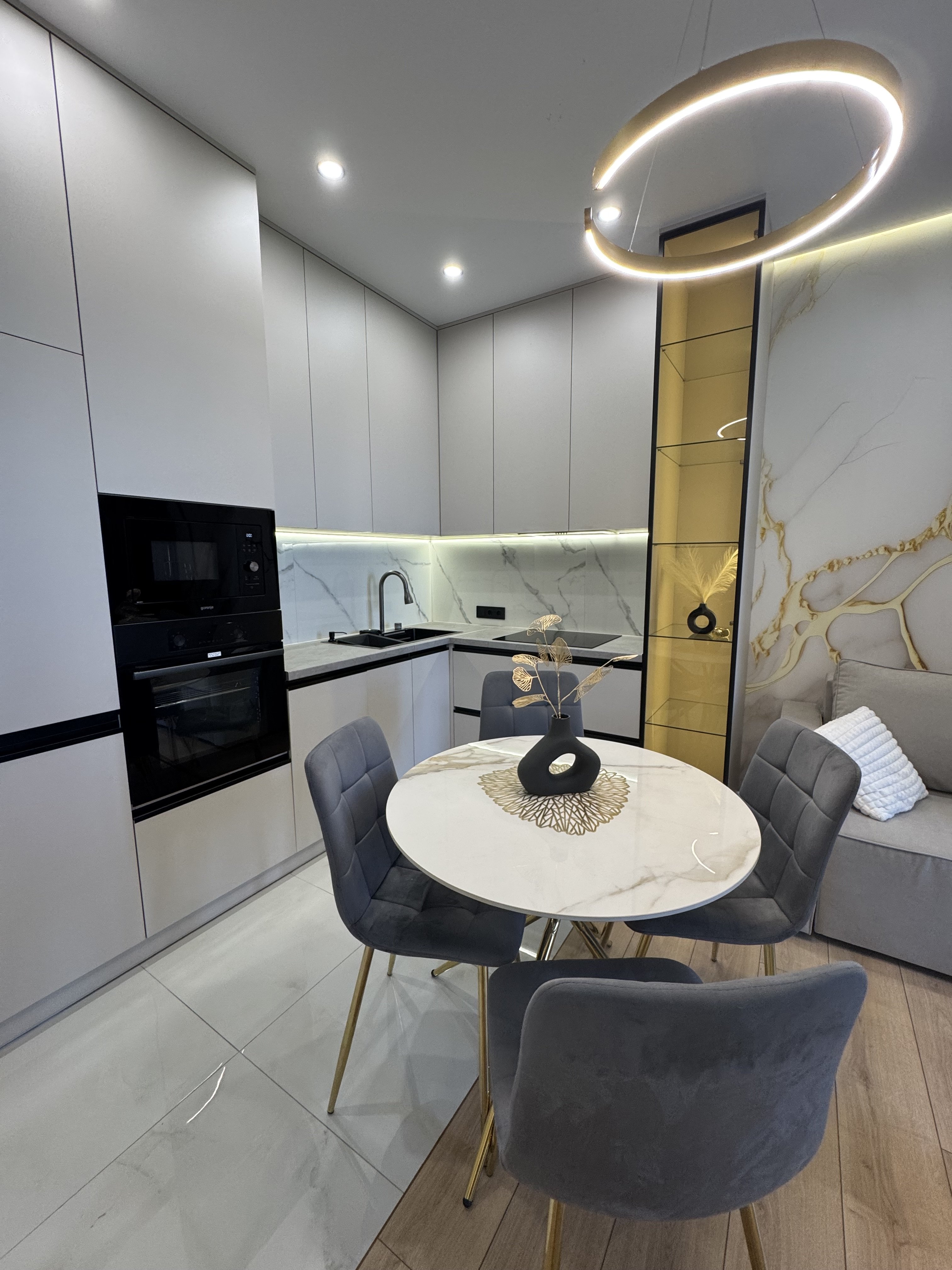 Квартира на вул. Краснова, 42 м², 79 000$ — FAKTOR