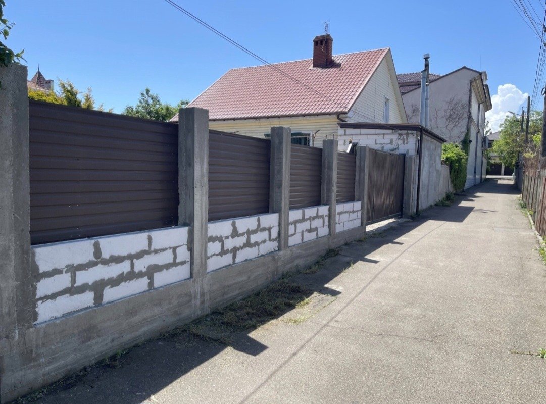 Будинок на вул. Новгородская, 1 м², 145 000$ — FAKTOR