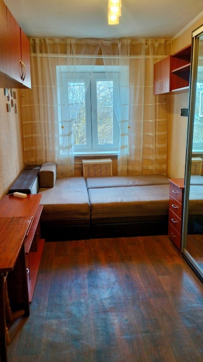 Квартира на вул. Краснова, 15 м², 8 500$ — FAKTOR