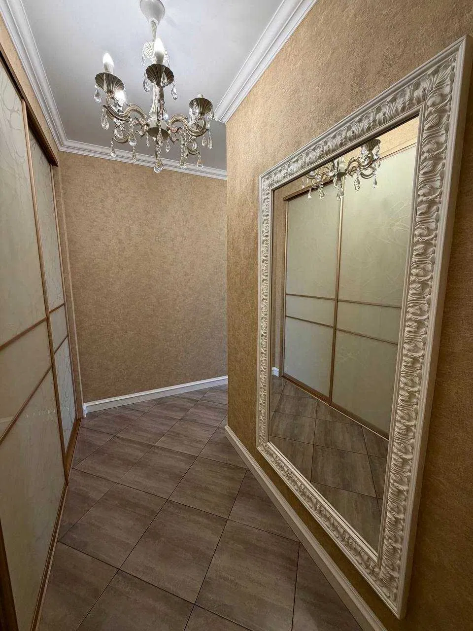 Квартира на ул. Толбухина, 65 м², 110 000$ — FAKTOR