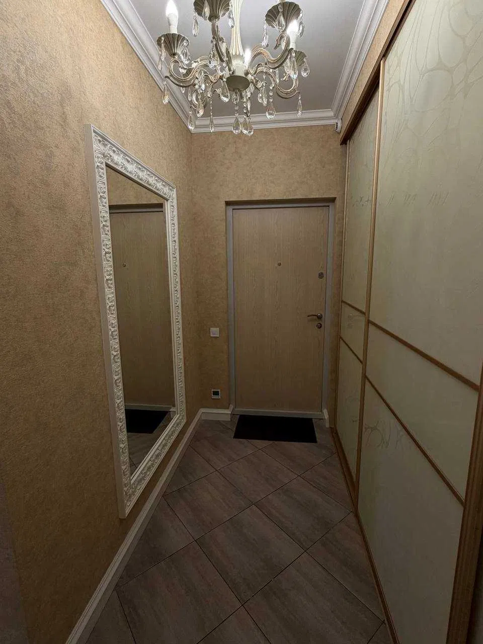 Квартира на ул. Толбухина, 65 м², 110 000$ — FAKTOR