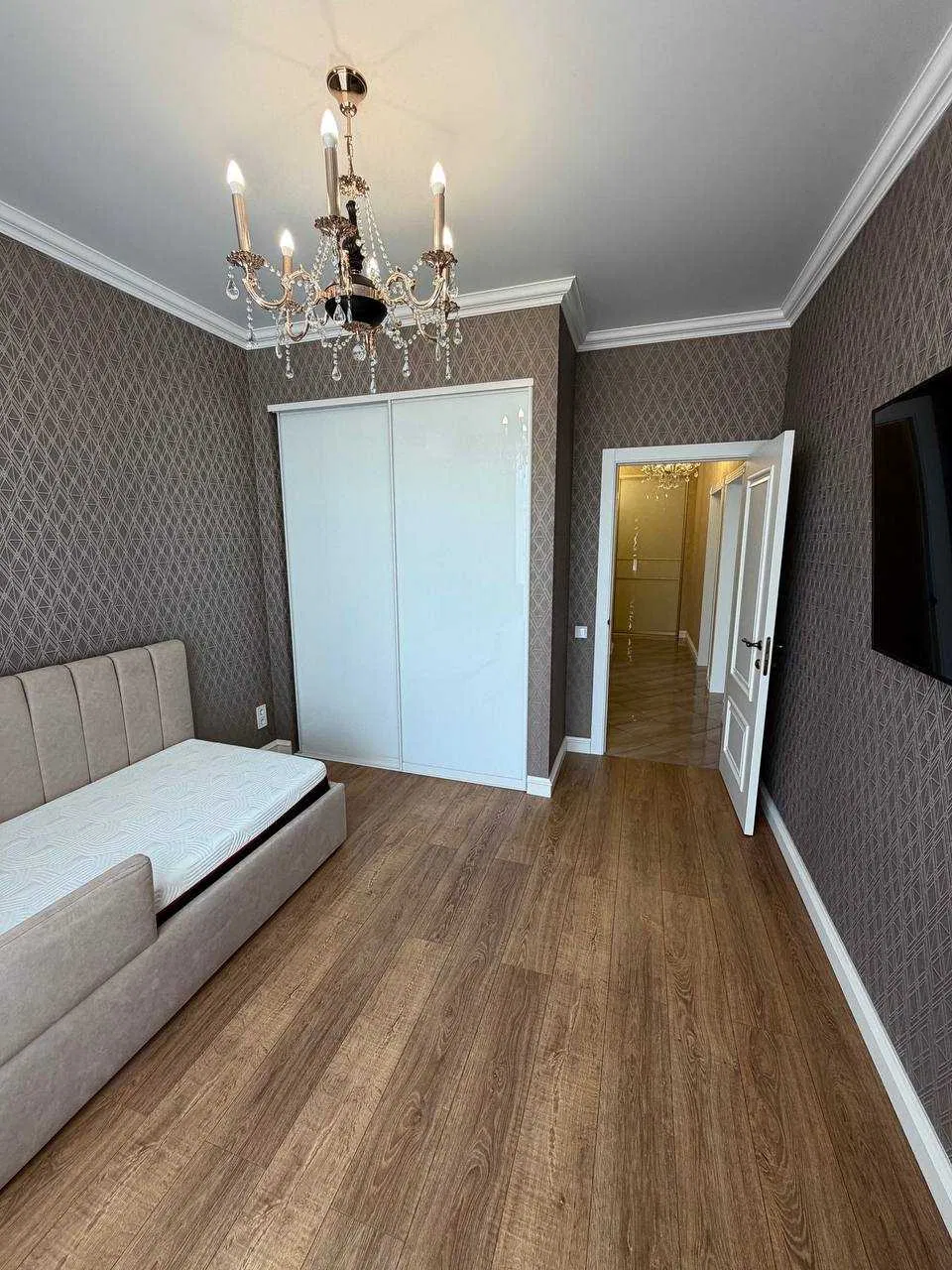 Квартира на ул. Толбухина, 65 м², 110 000$ — FAKTOR
