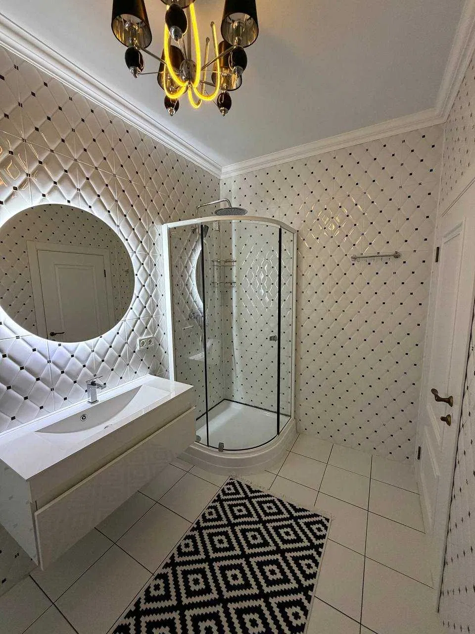 Квартира на ул. Толбухина, 65 м², 110 000$ — FAKTOR